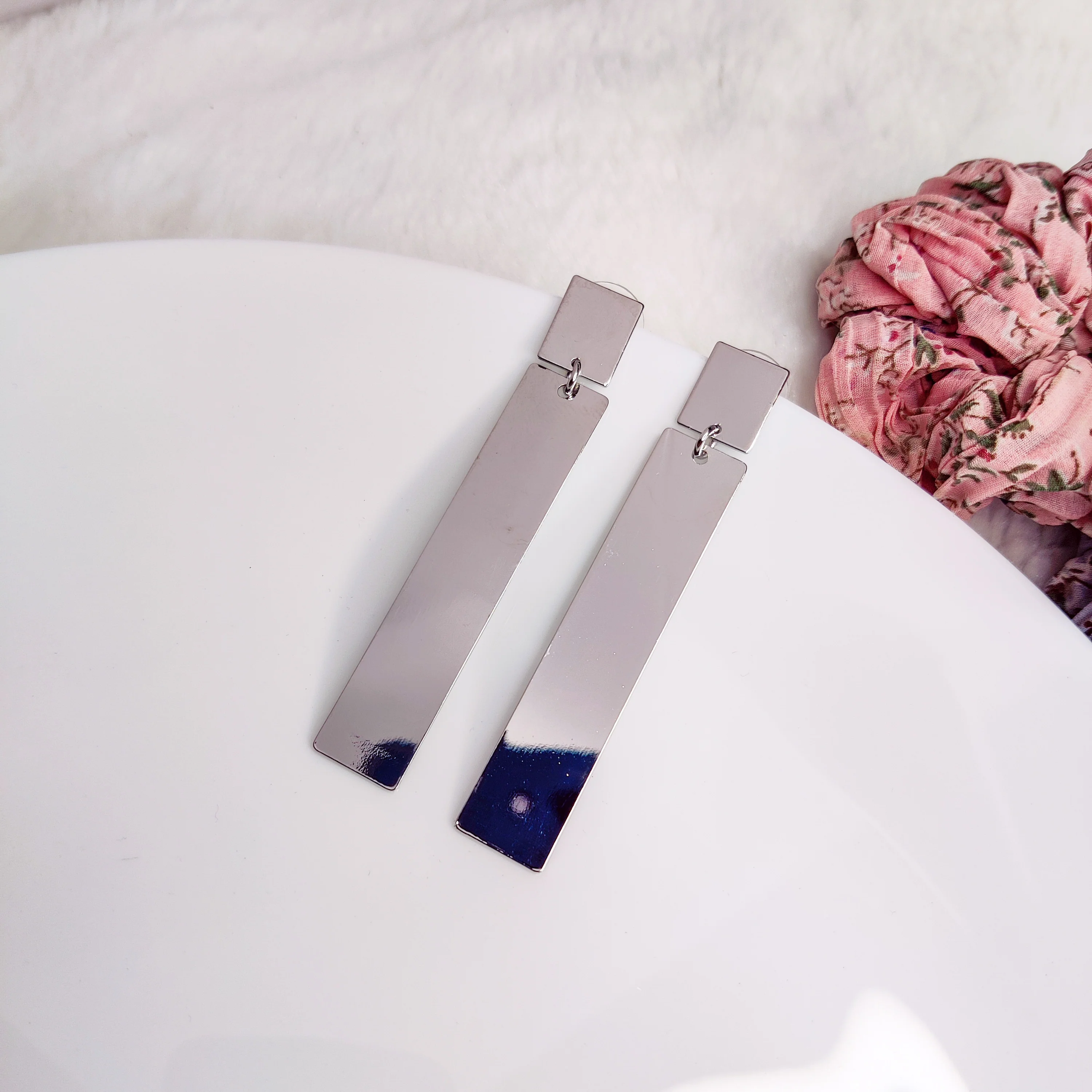 Bar Dangling Earrings - Image 2