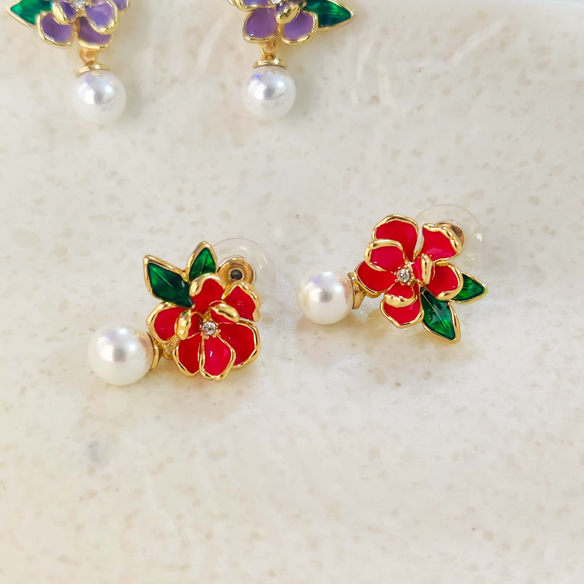 Blooming Beauty Pearl Earrings - Image 4