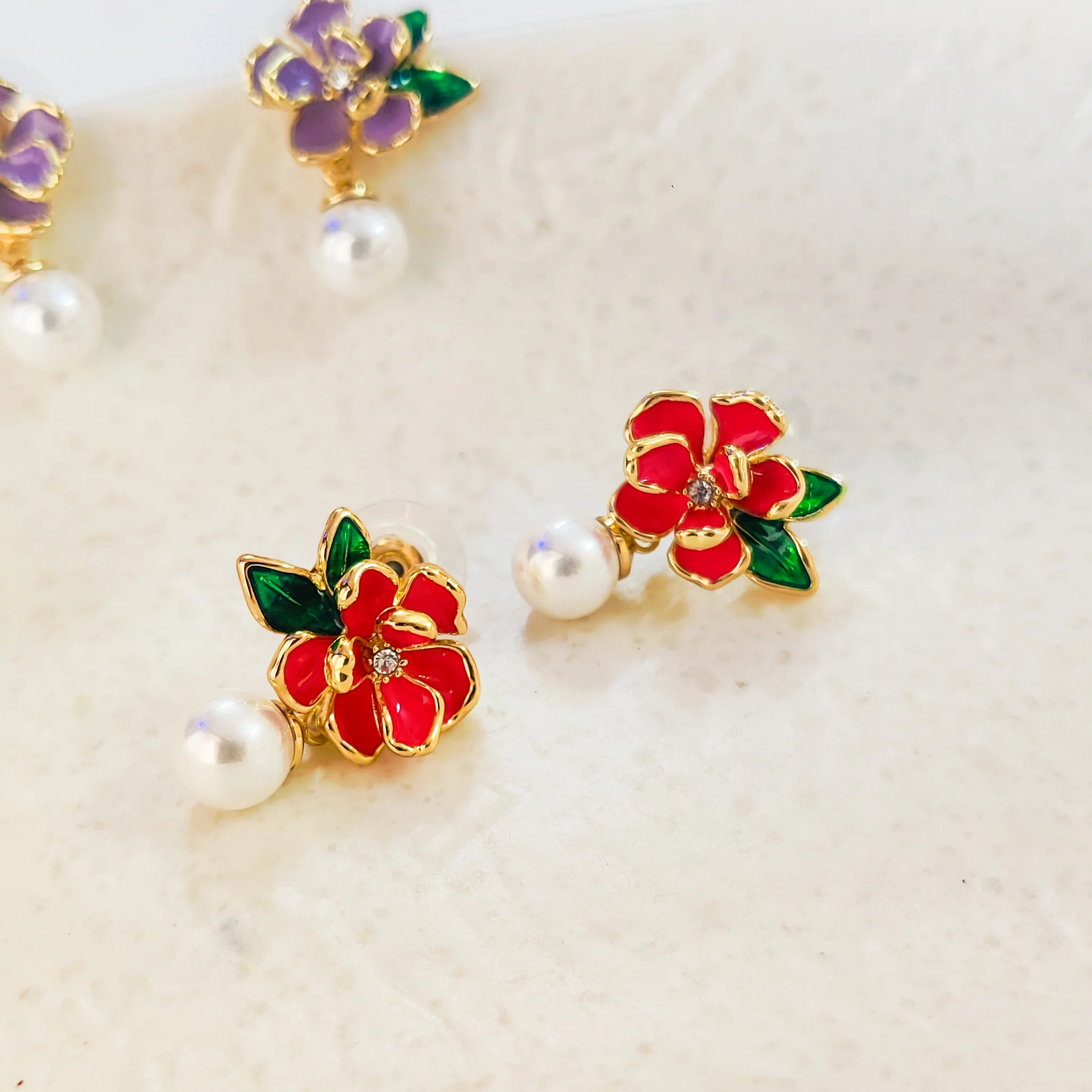 Blooming Beauty Pearl Earrings - Image 5