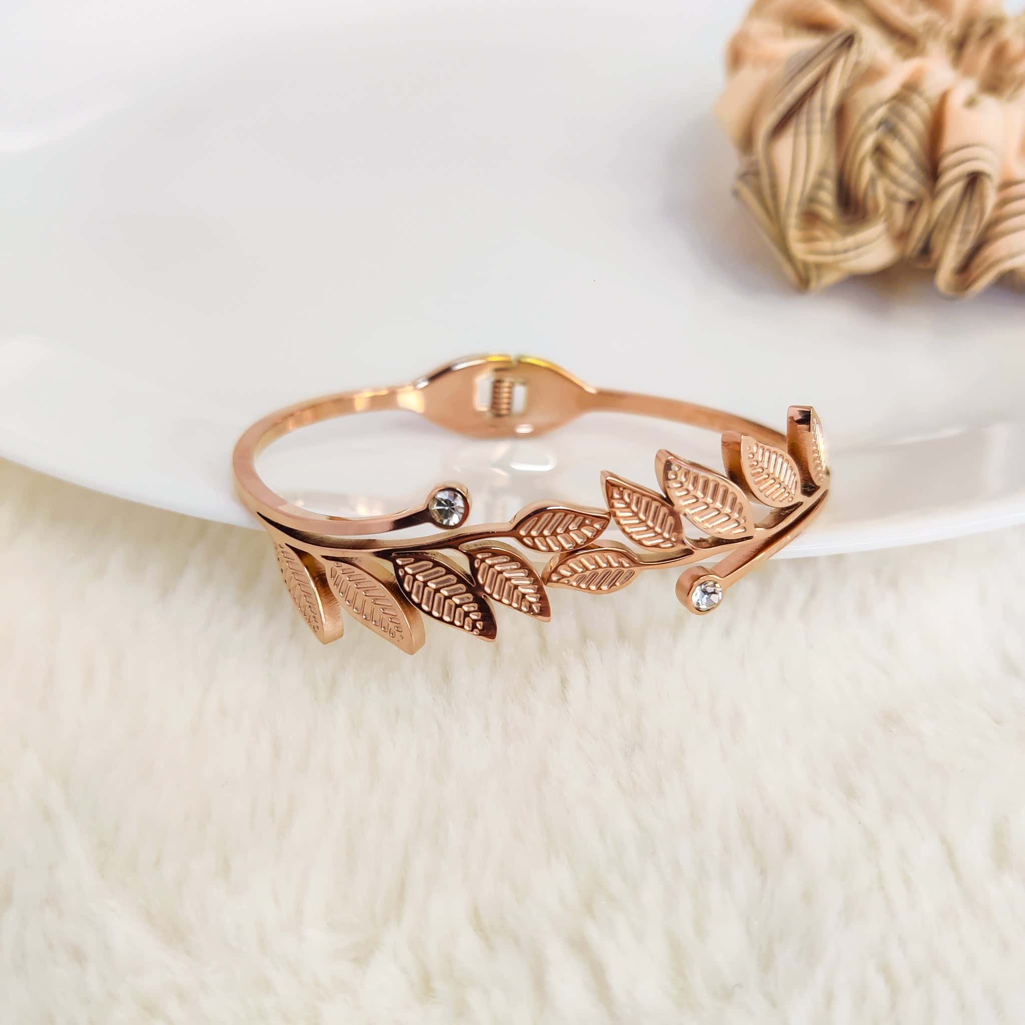 Blushing Leaf Bangle - Image 4