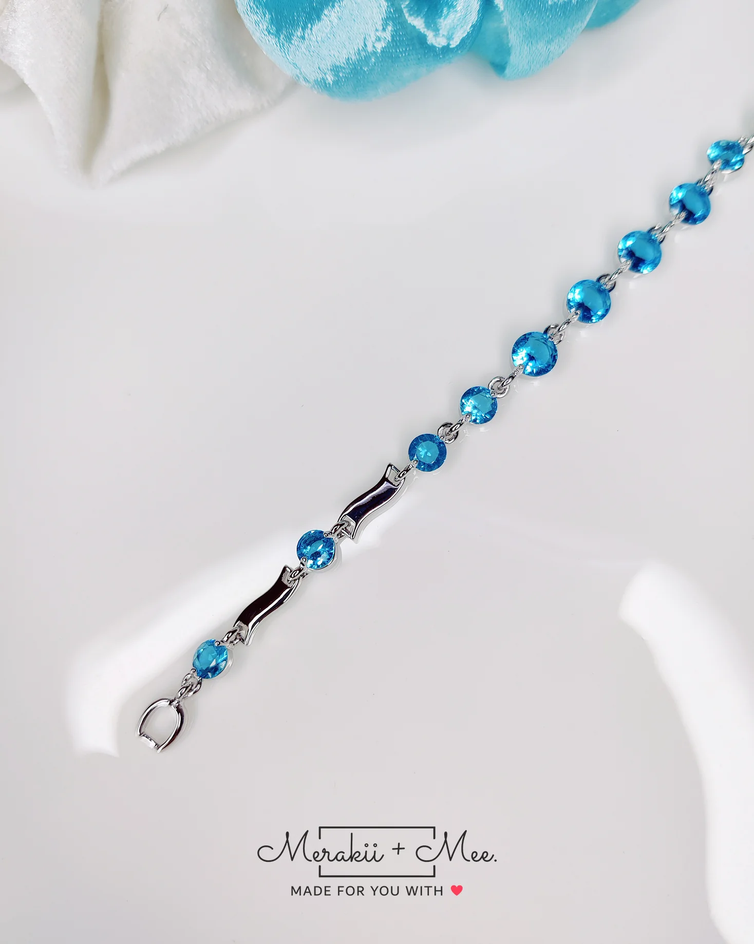 Charlotte's Blue Diamond Bracelet - Image 3