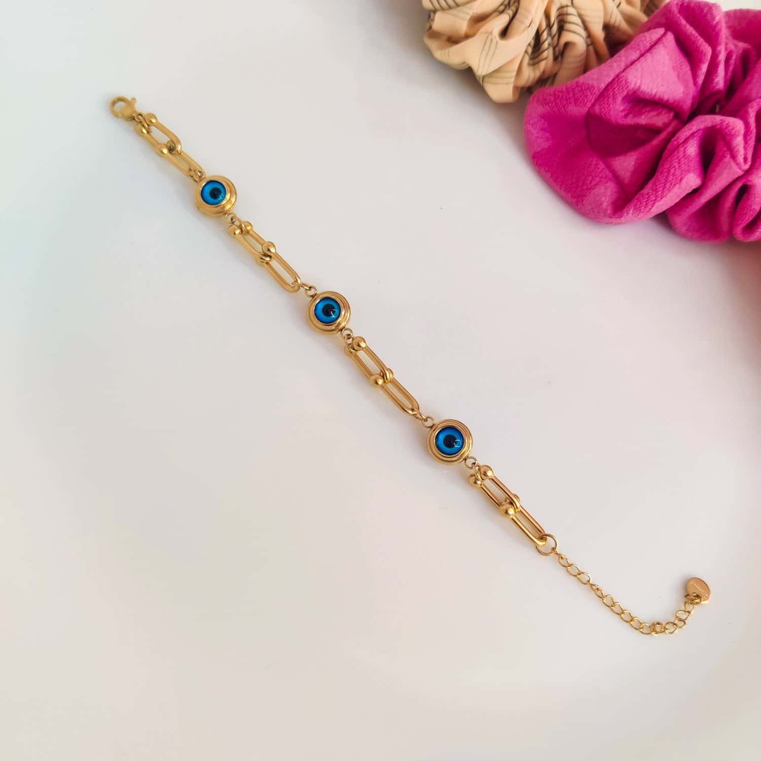 Gold-Tone Evil Eye Pupil Bracelet - Stylish Protection Accessory - Image 7