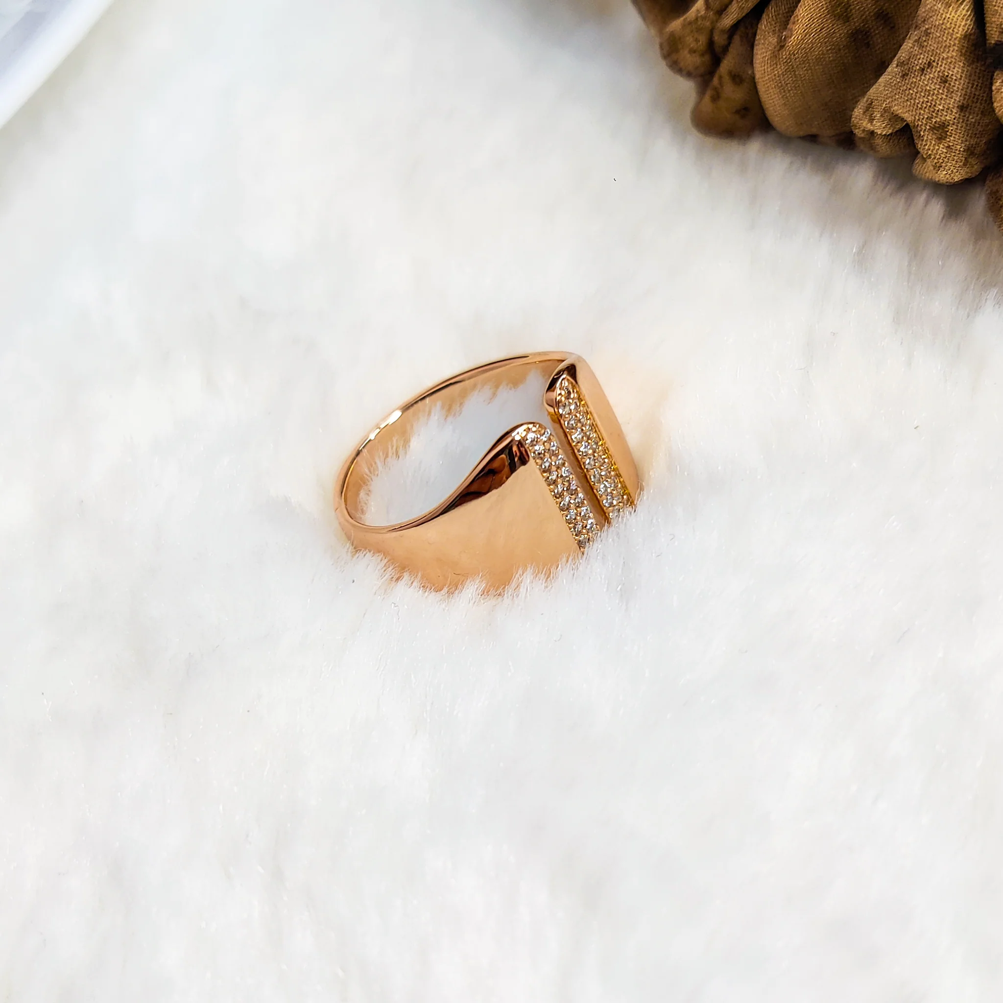 Mellow Gold ring - Image 3