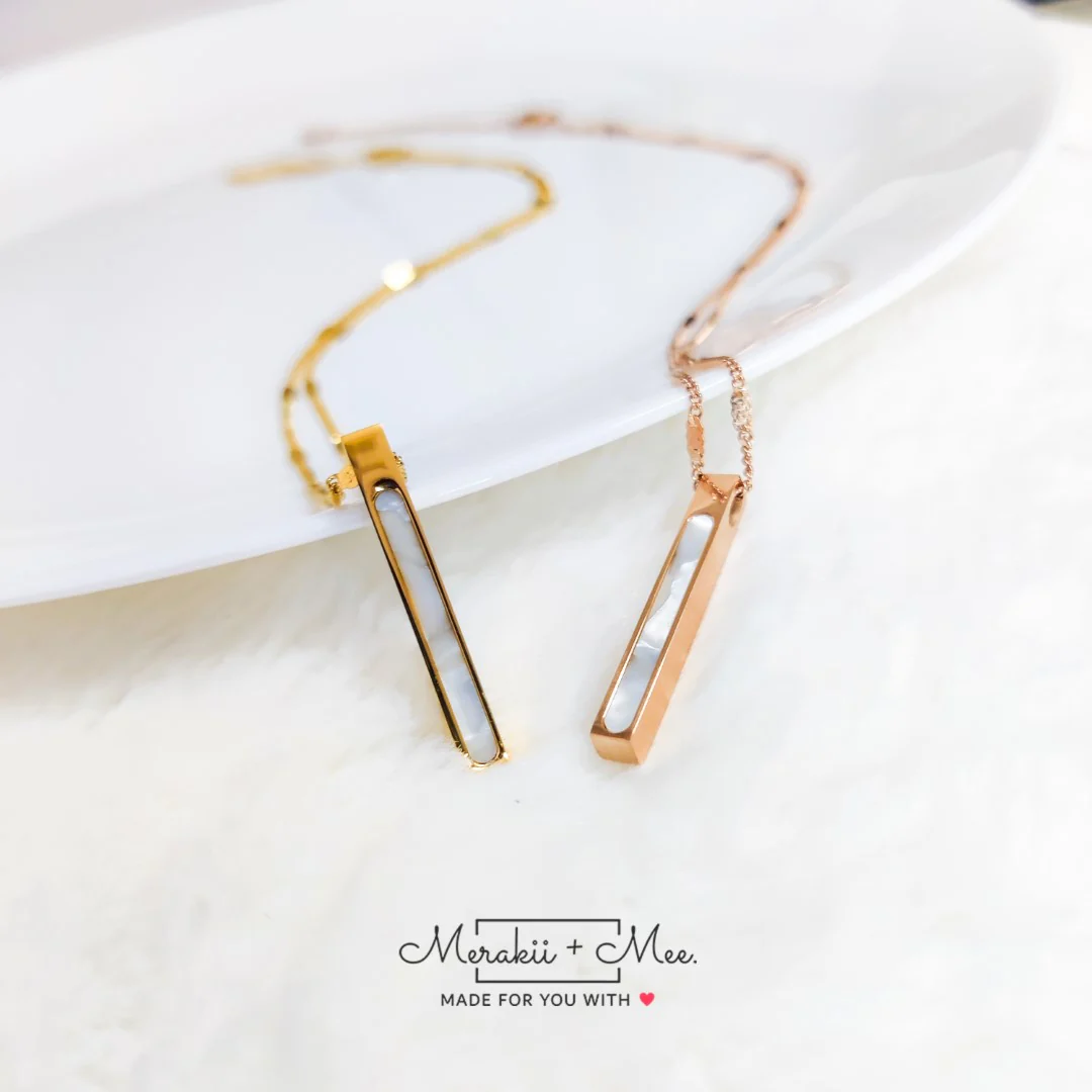Pearlescent Reveal Pendant - Image 7
