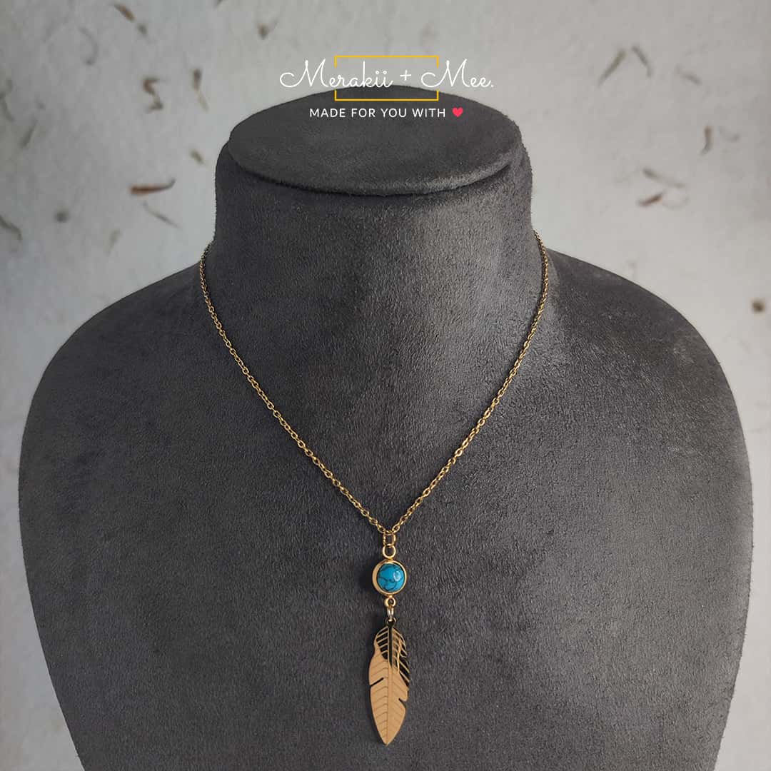 Turquoise Oasis Feather Necklace. - Image 2